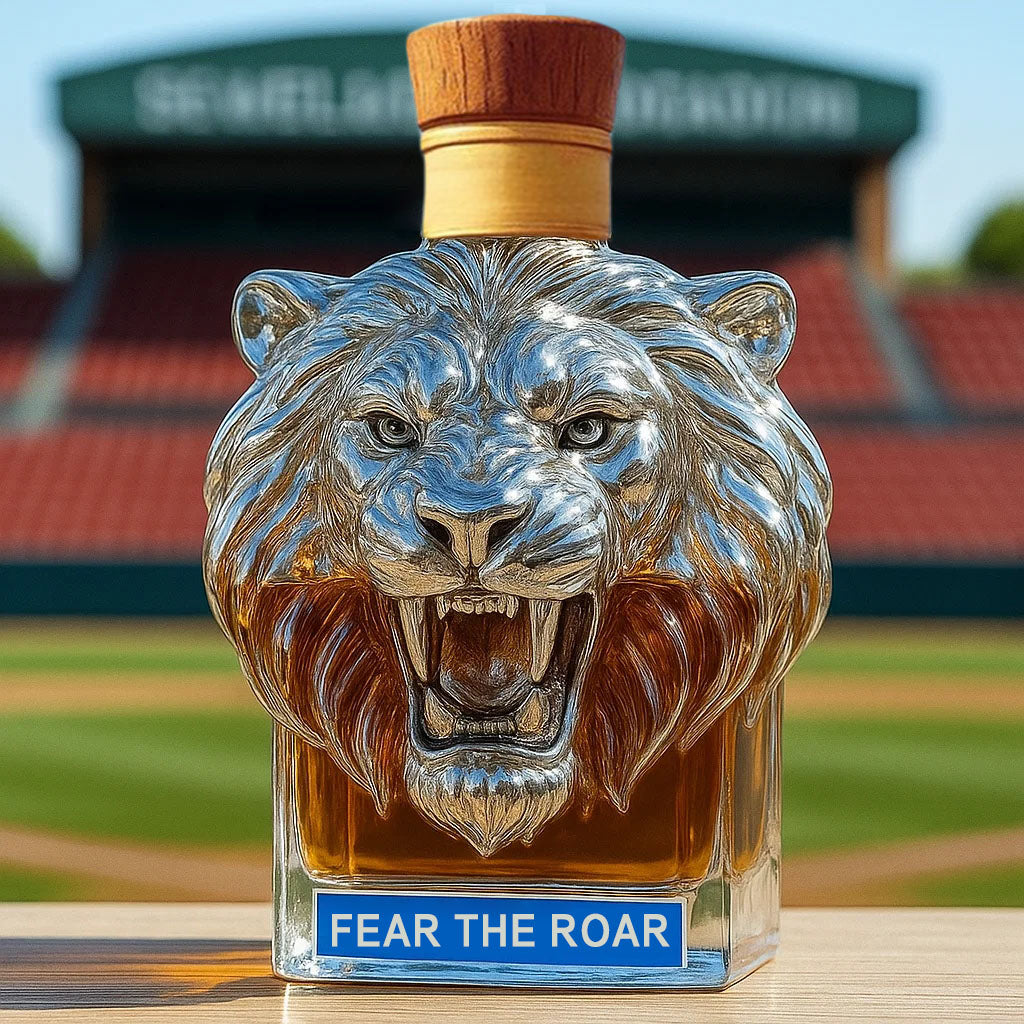 🦁🏈Detroit Lions Whiskey Bottle